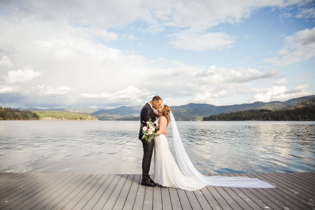 Incorporating Travel into Your Wedding
