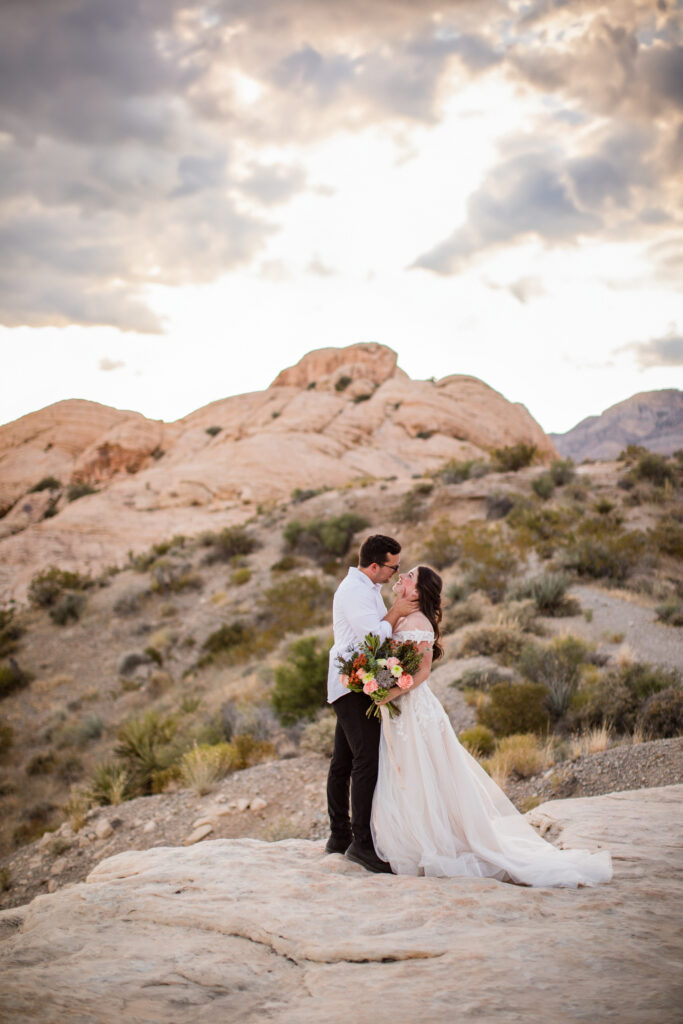 Red rock canyon elopement