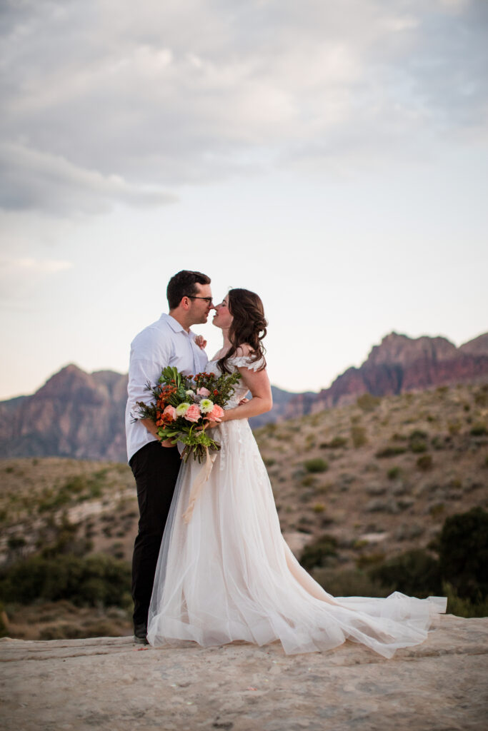 Elopement overlooking Red Rock Canyon